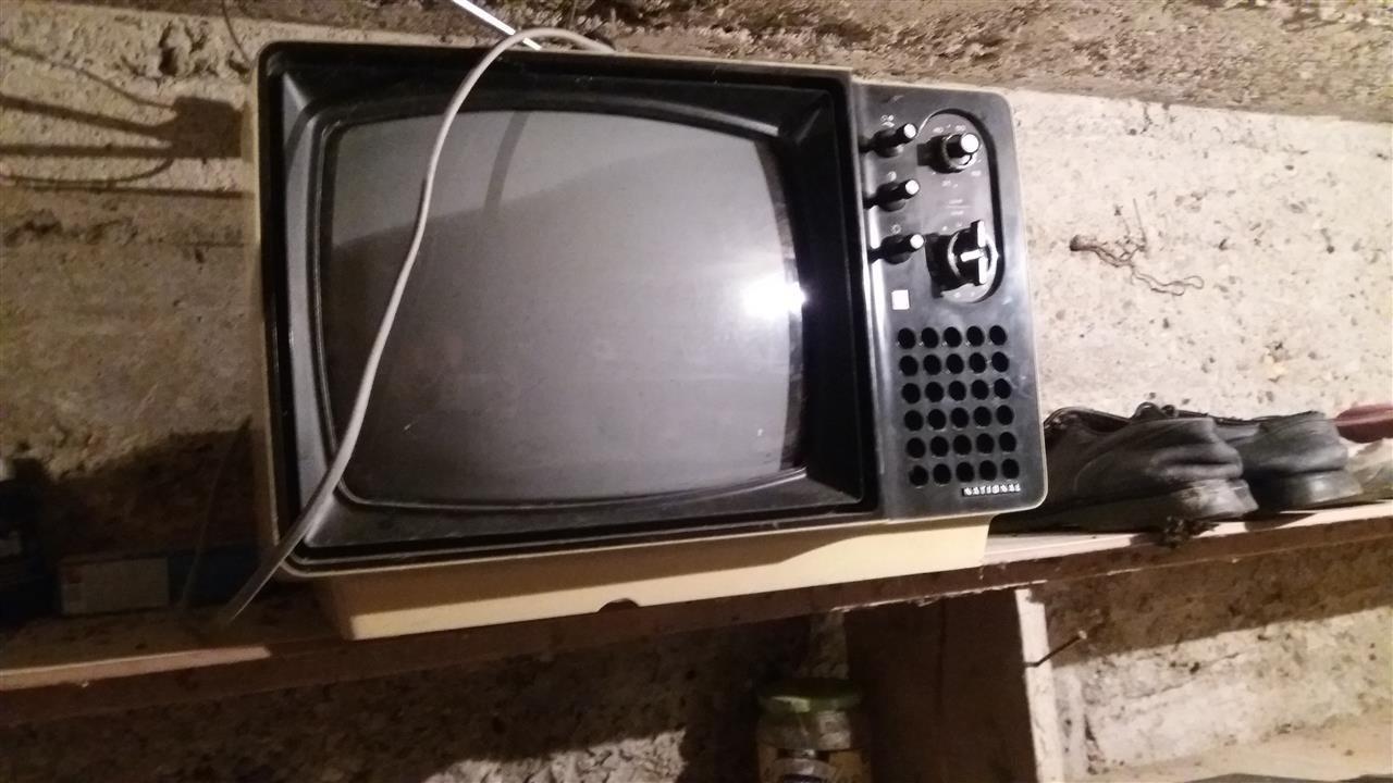 tv