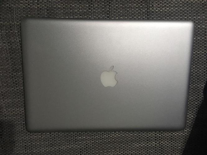 MacBook 