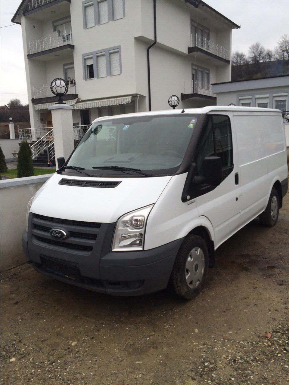 Ford-transit-2-2-cdti