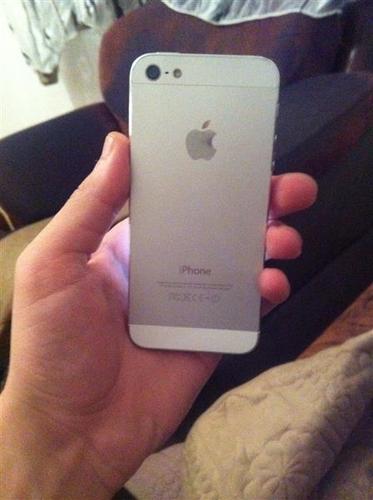 IPHONE 5