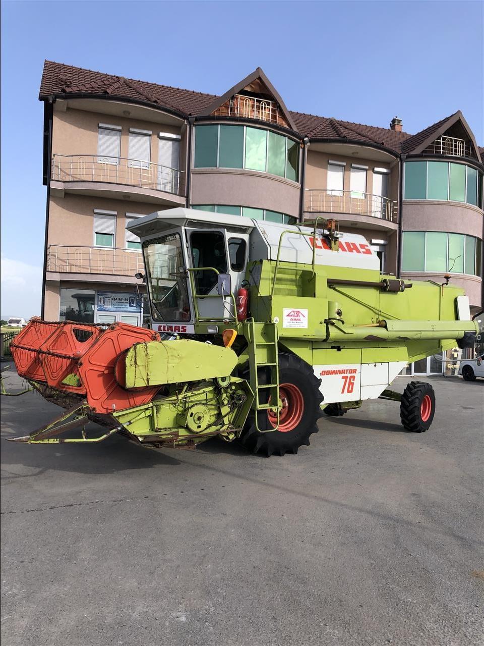 Claas-Dominator-76