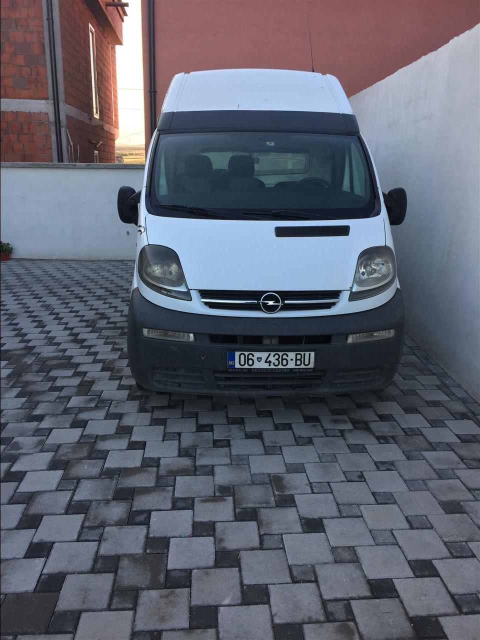 Opel-Vivaro