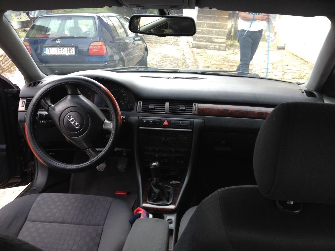 Shes-audi