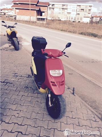 Piaggio--90