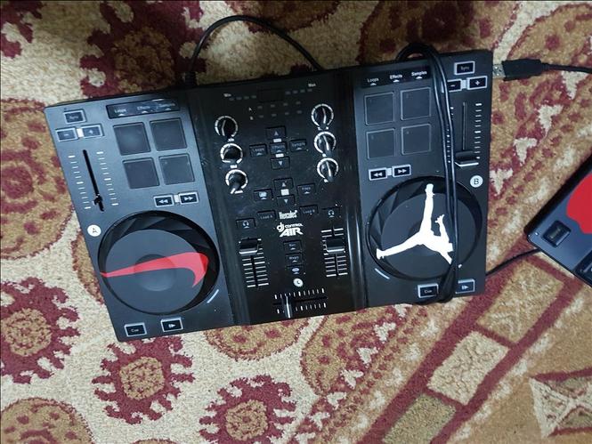 Dj controller 