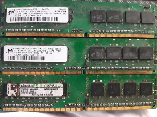 3 RAM ddr2 per PC 