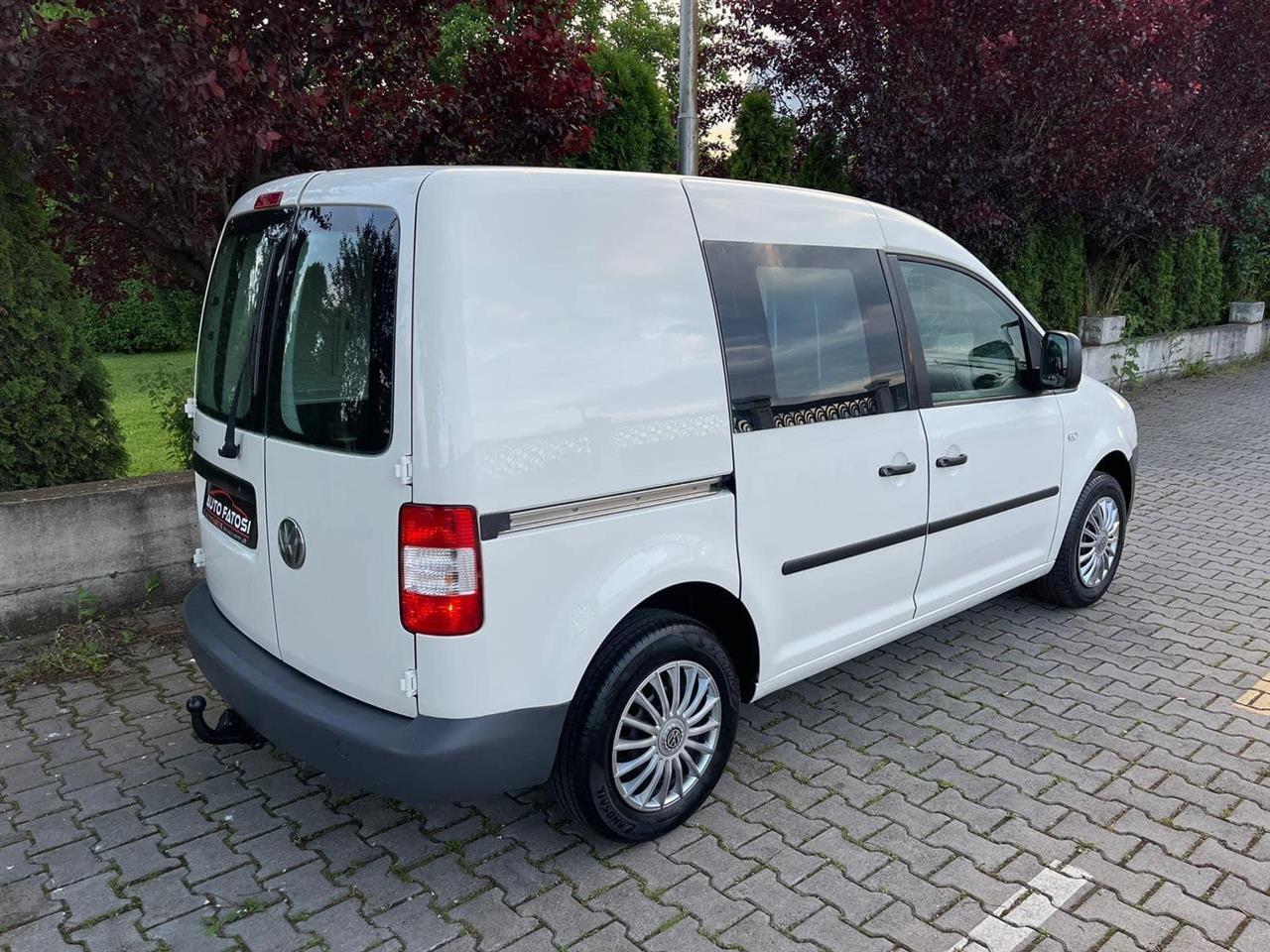Caddy-