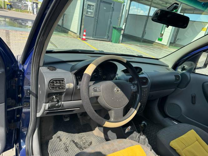 Shitet opel pikap