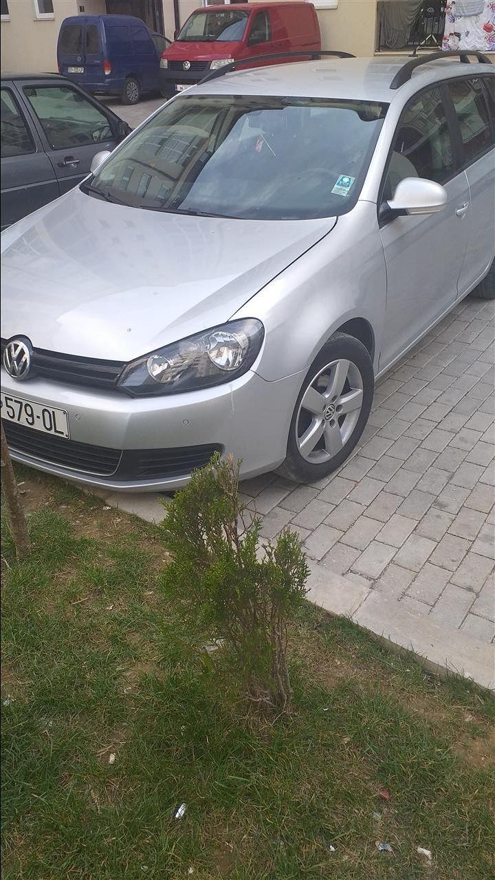 Golf-6-karavan