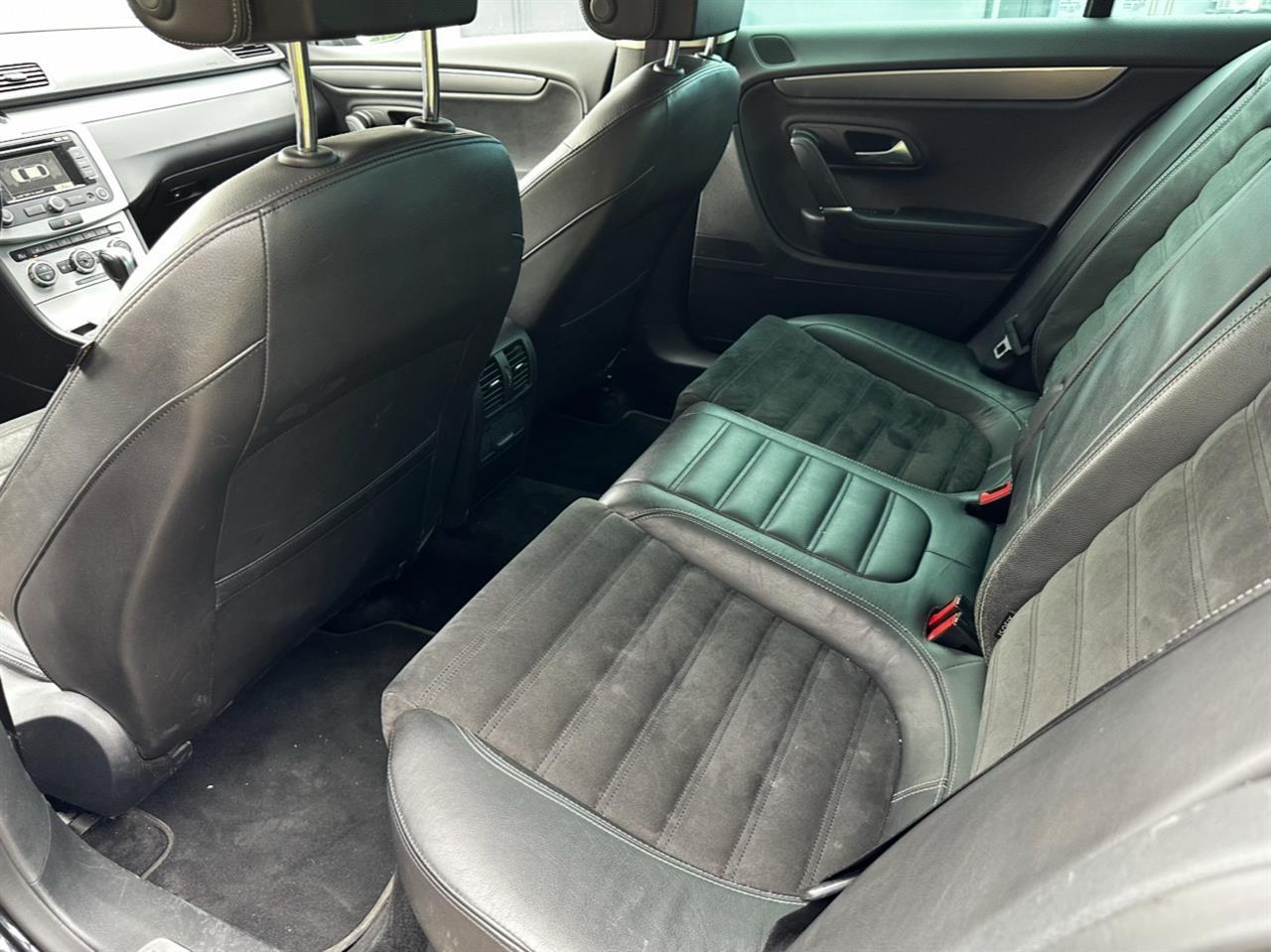 Passat-CC-i-sapoardhun