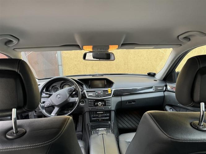 Mercdes E300