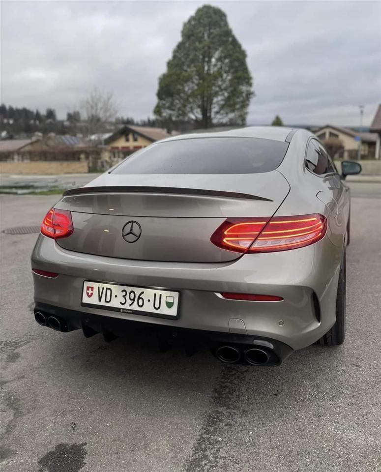 Mercedes-Benz-shitje