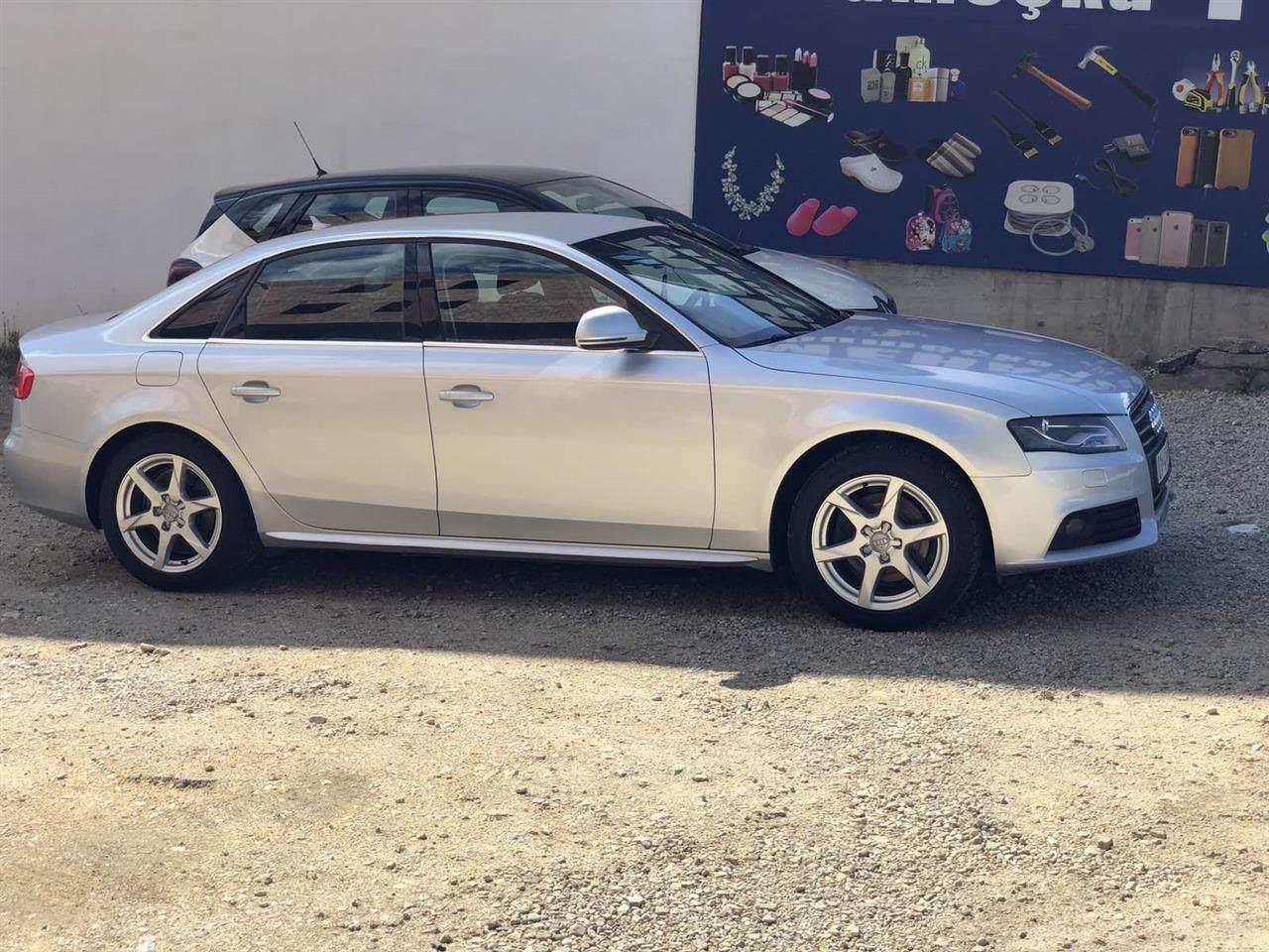 Audi-A4