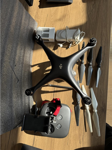 SHITET DRON DJI PHANTOM 4 PRO