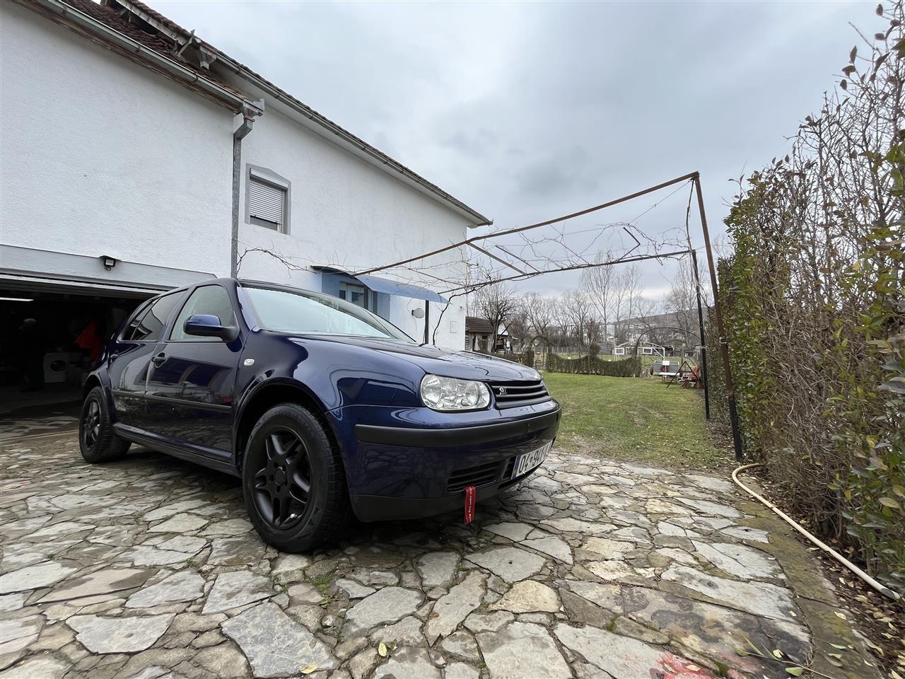 Golf-4