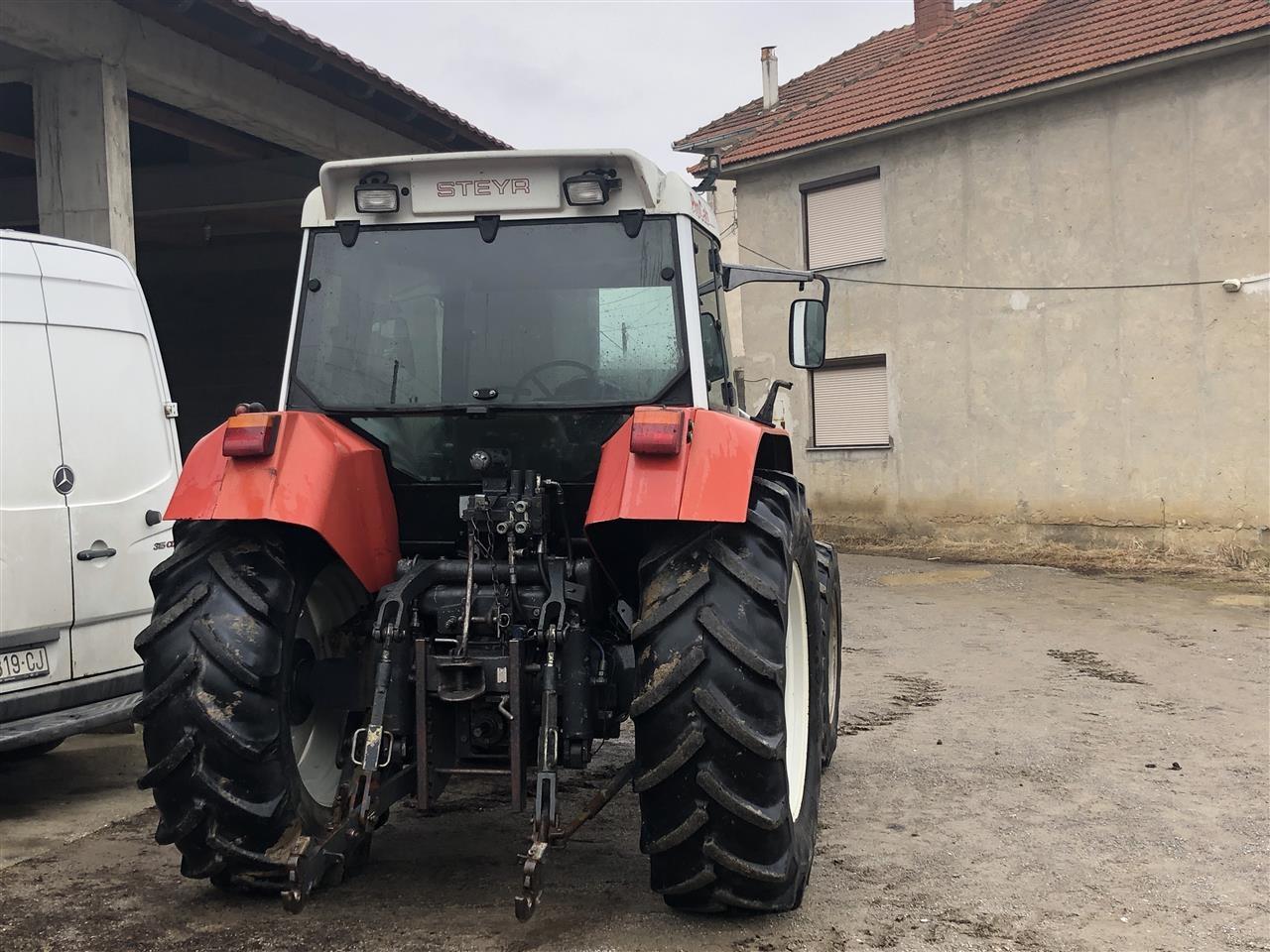 Traktor-Steyr
