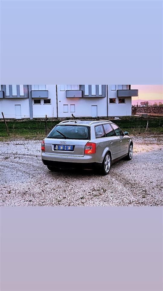 Audi-A4
