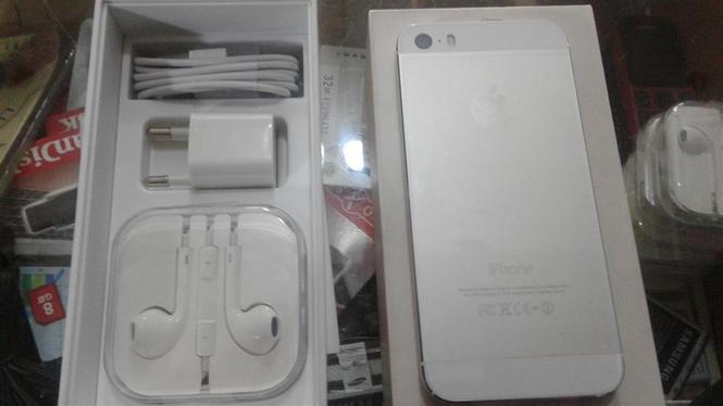 iphone 5  s  