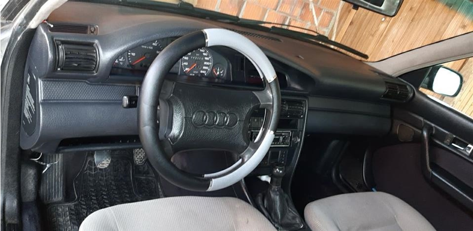Audi-a6-c4