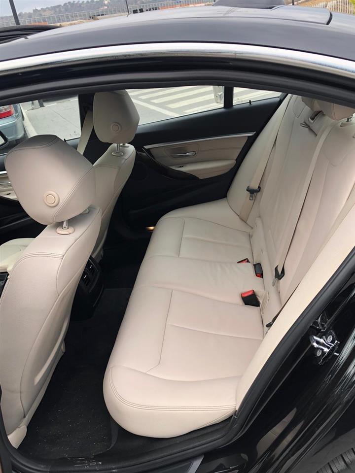 BMW-328i-2016-