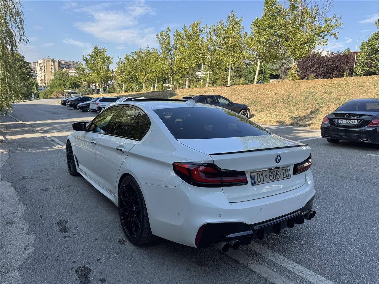BMW-M-Sport-530d---330Ps