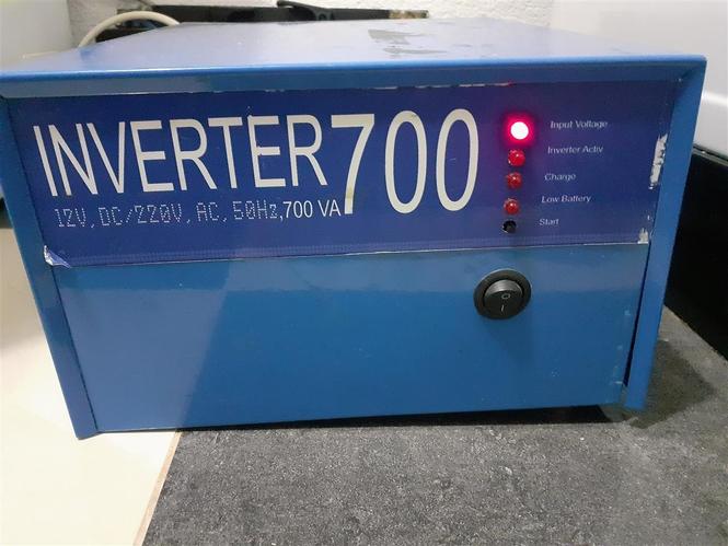 Invertor 