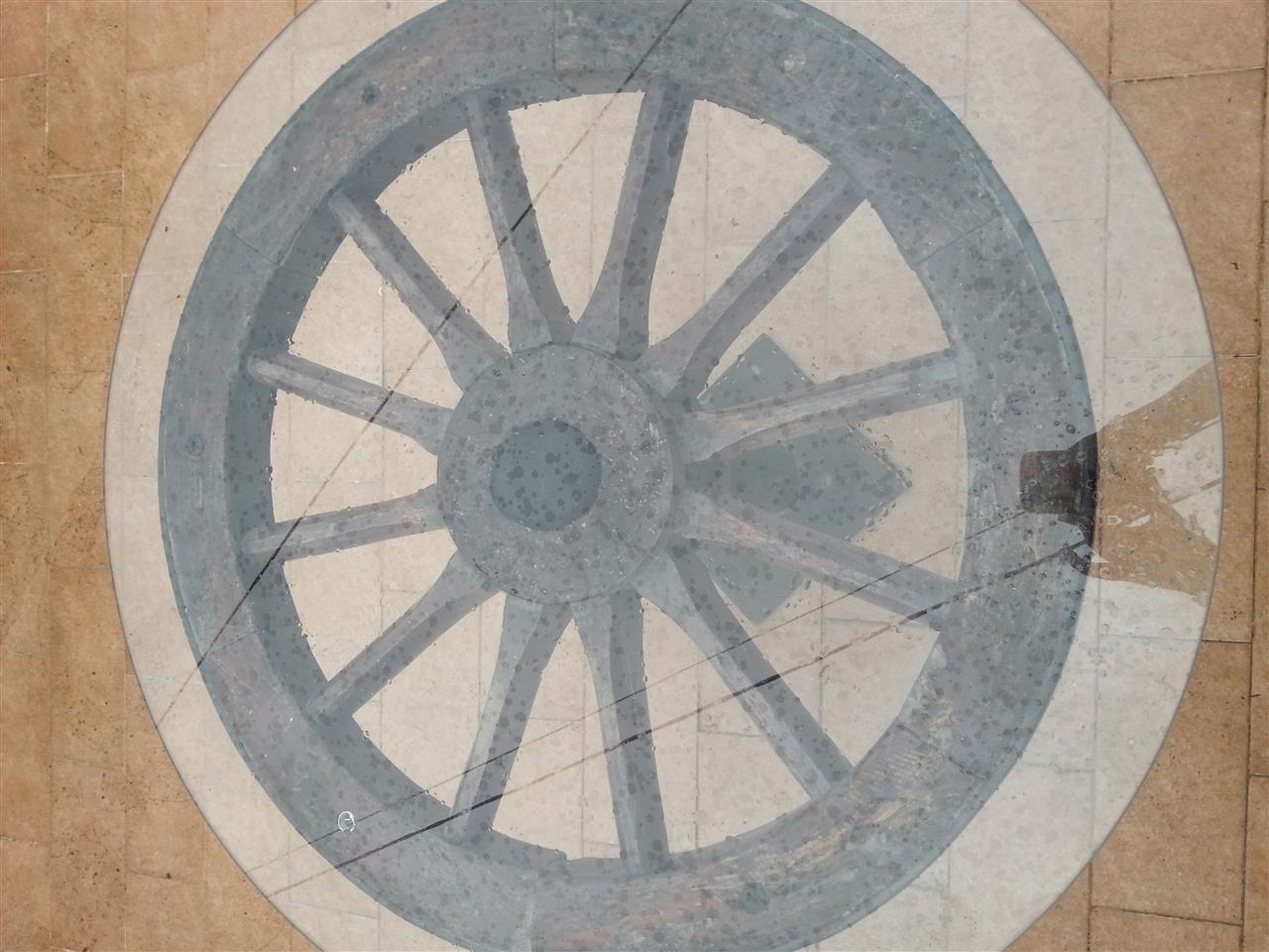 Tavoline-druri