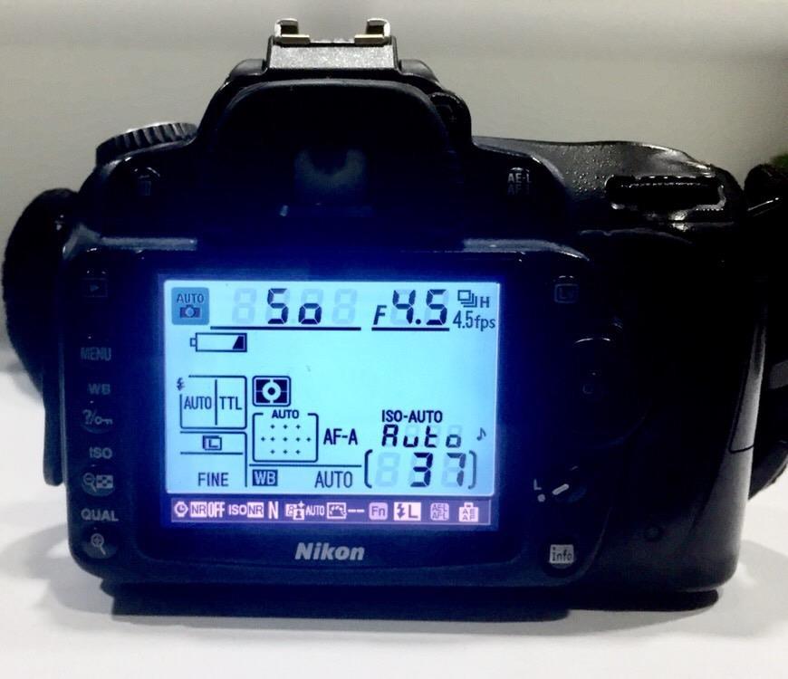 Nikon-D90