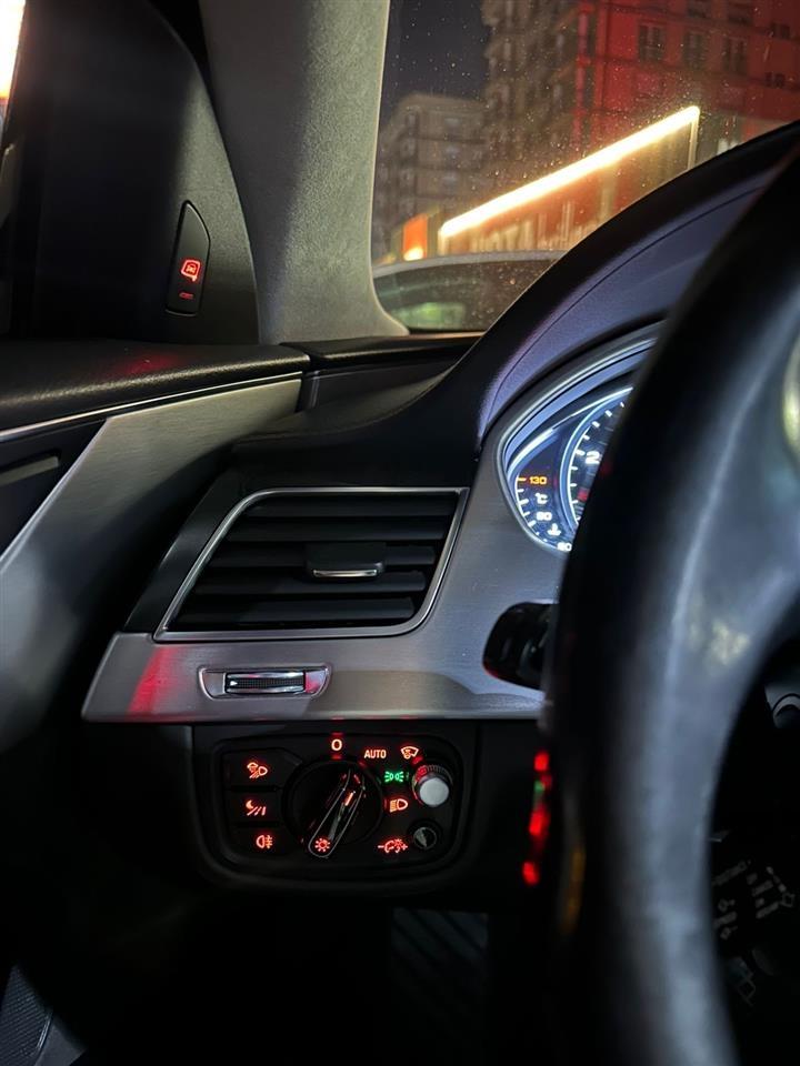 Audi-A8