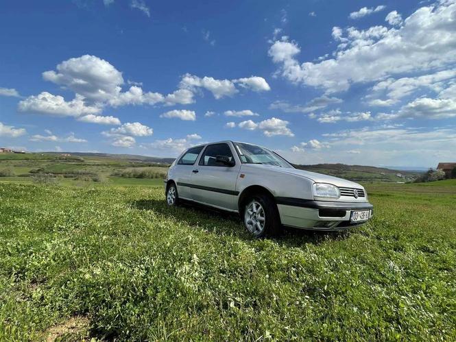 Golf 3