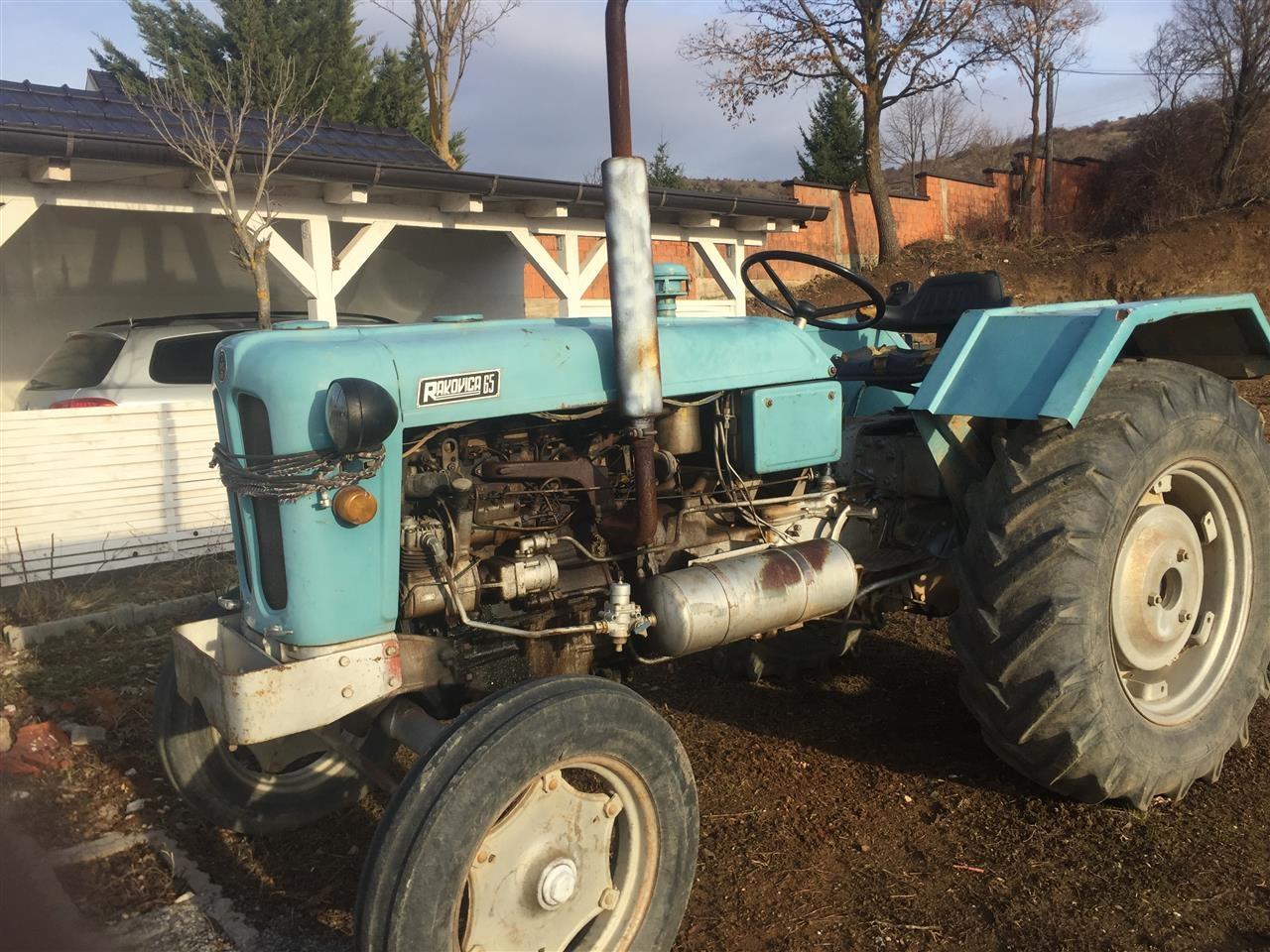 Traktor-rakovic