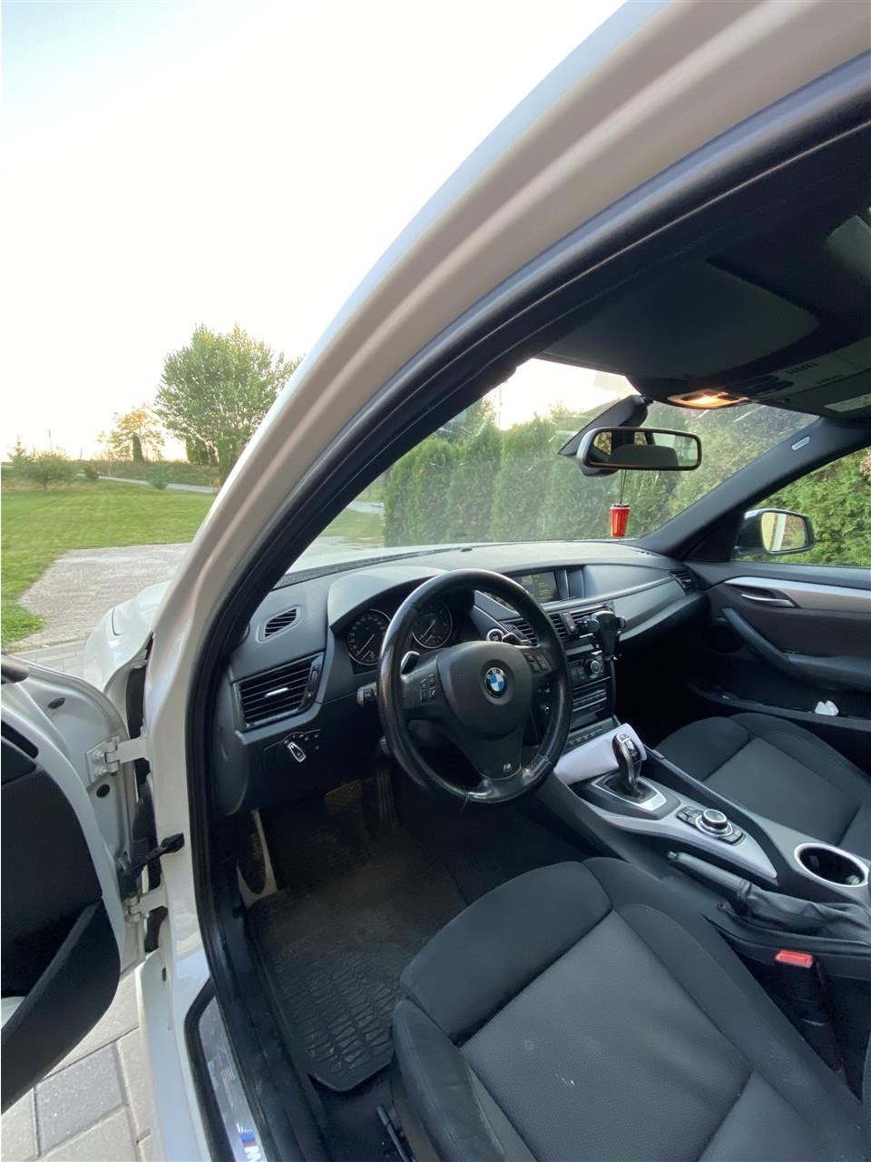 BWM-X1