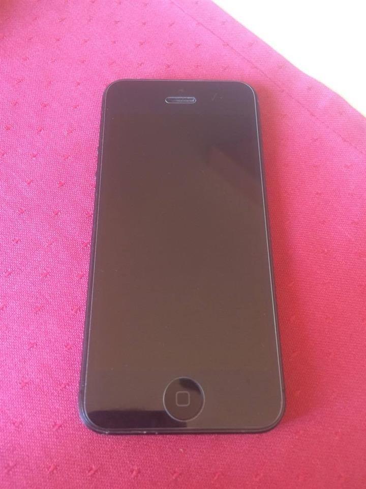 Shitet-Iphone-5-Black