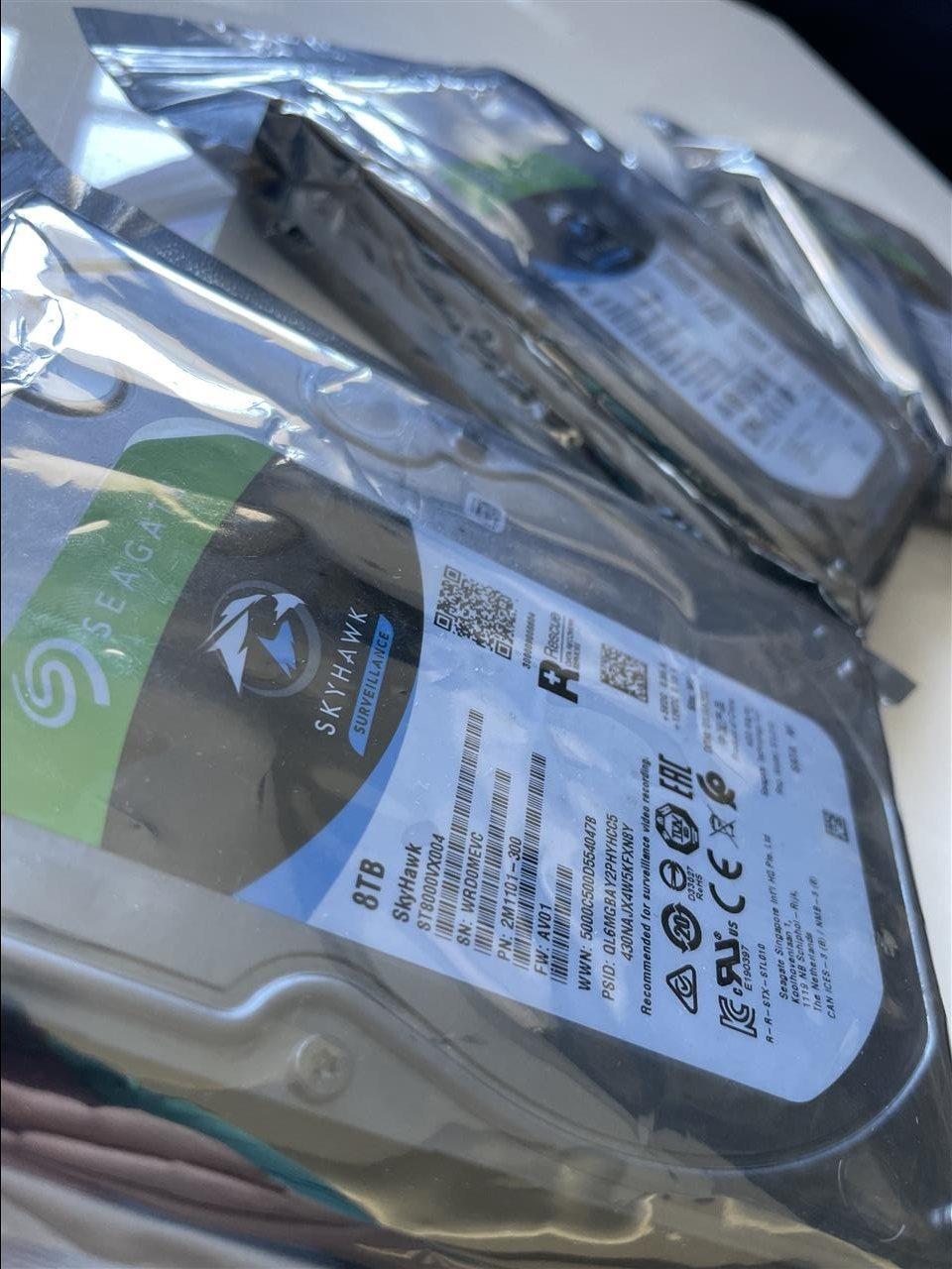 HDD-SKYHAWK--Seagate-8tb