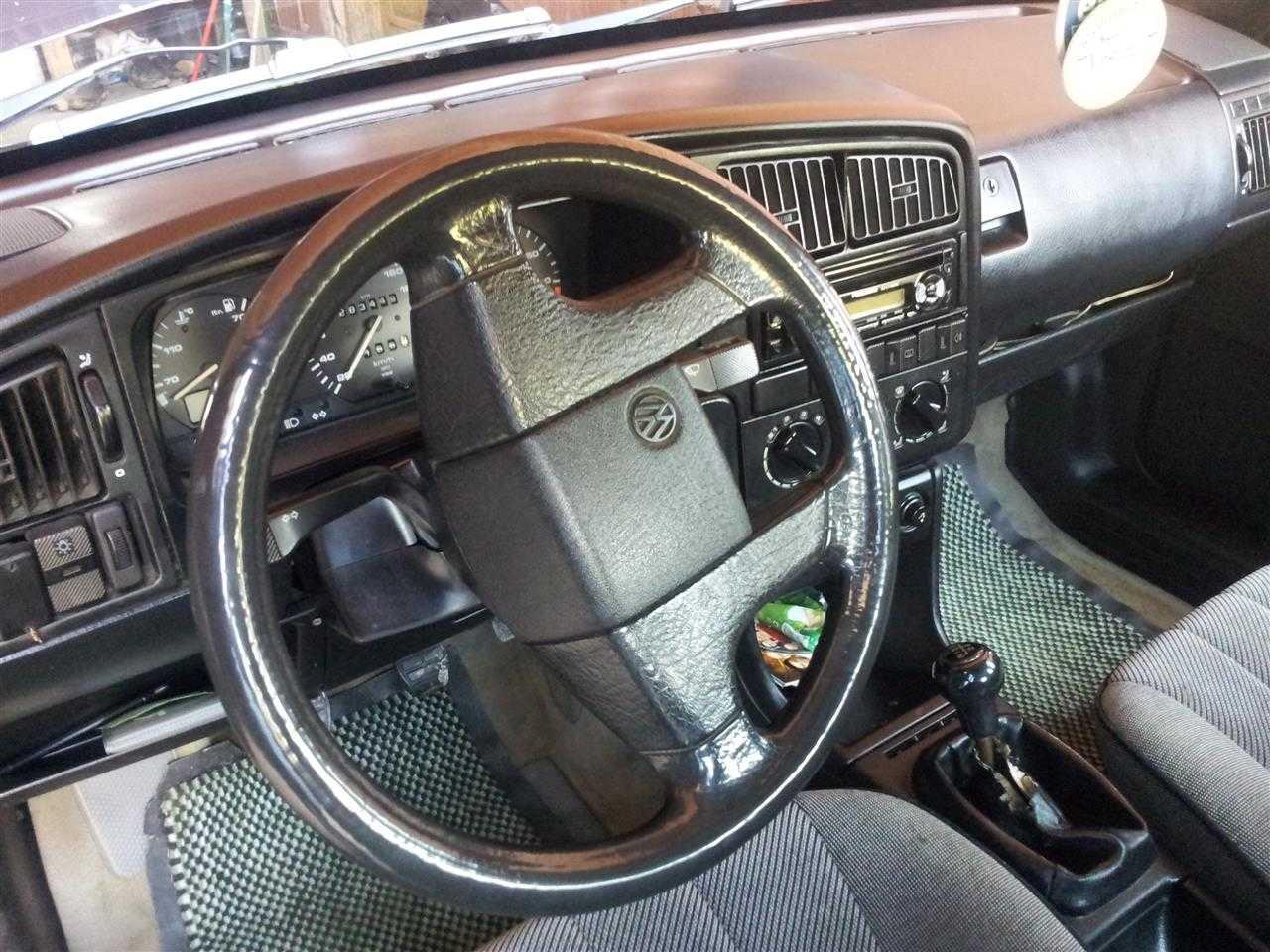 VW-Passat--90