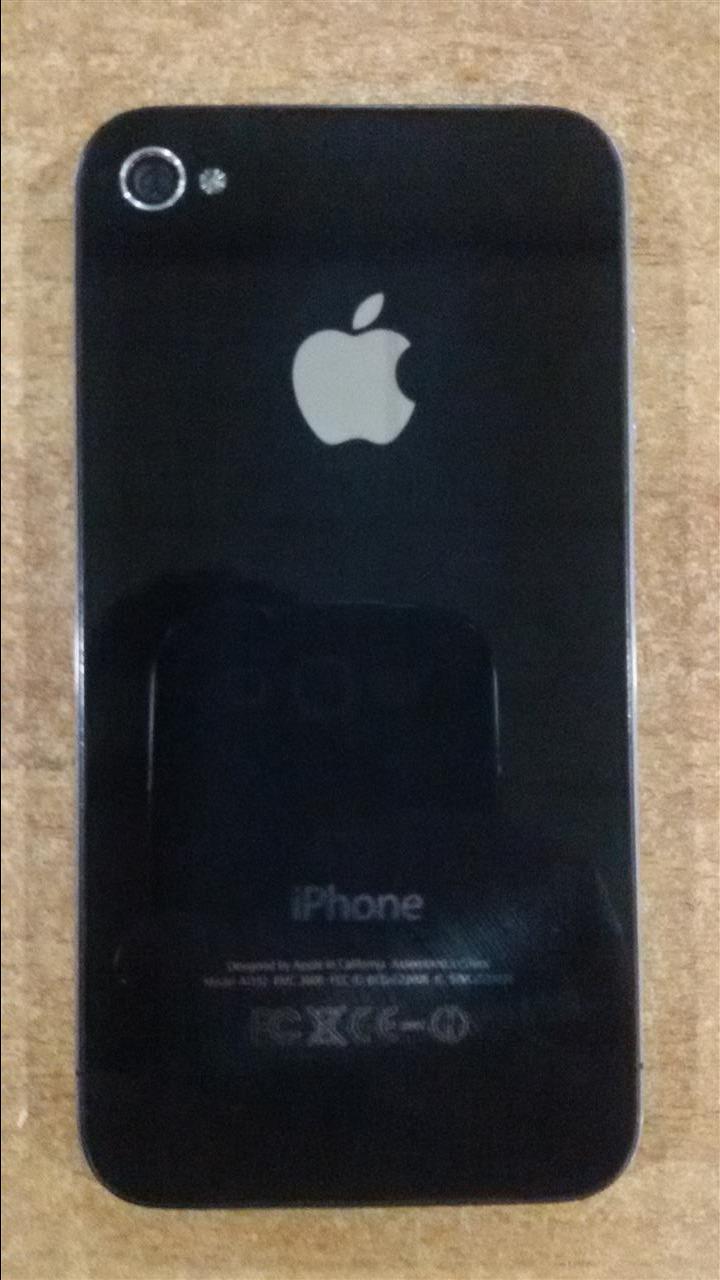 Shes-Iphone-4