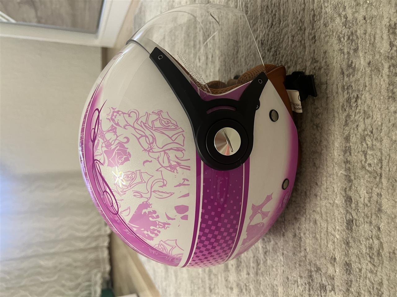 Helmeta