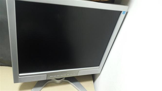 Monitor Philips 19 inç