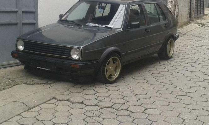 Golf 2 