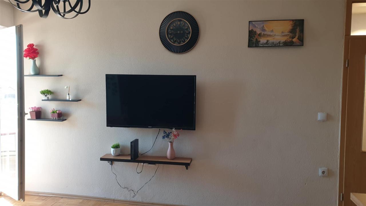 Banesë-me-qera-Ditore-Afat-Shkurt