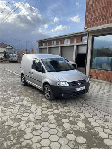 VW Caddy 