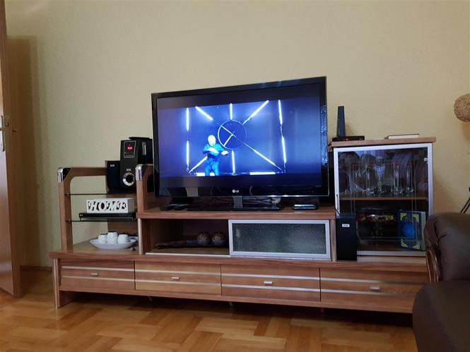 Komod per TV