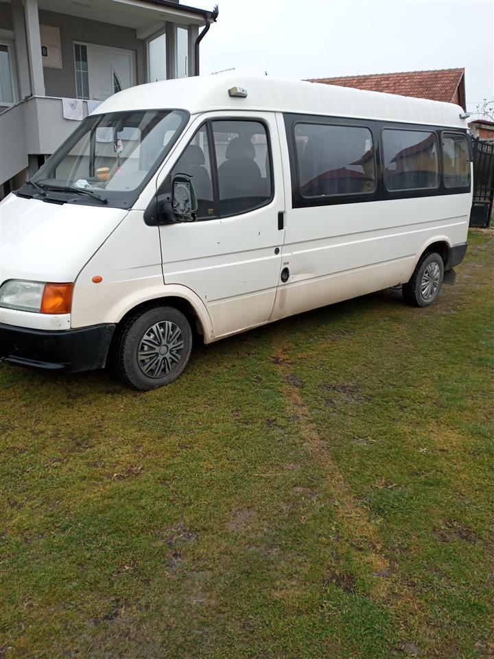 Kombe-Ford-