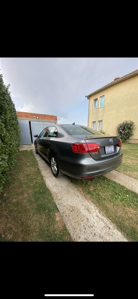 2012-vw-jetta