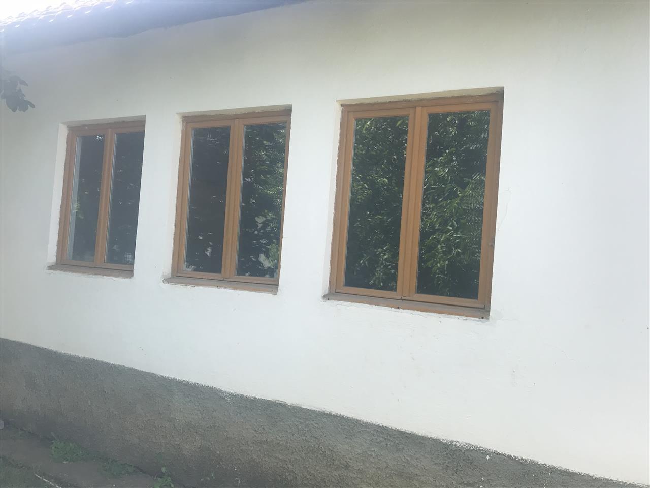 Dritare-dhe-Orendi-