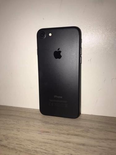 iPhone 7