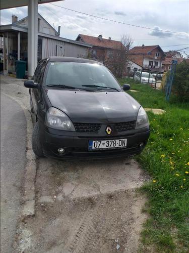 Renault clio